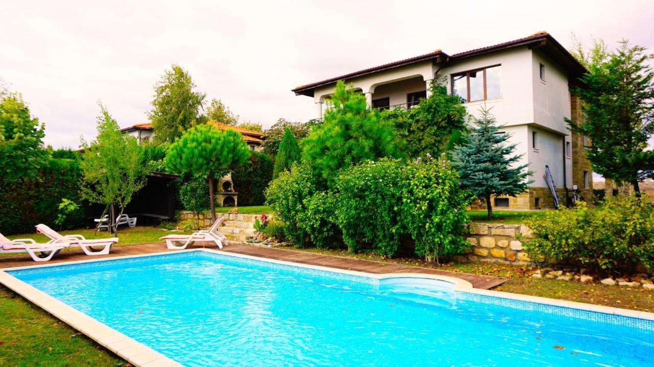 Вила Афина - Villa Afina Balčik Exteriér fotografie