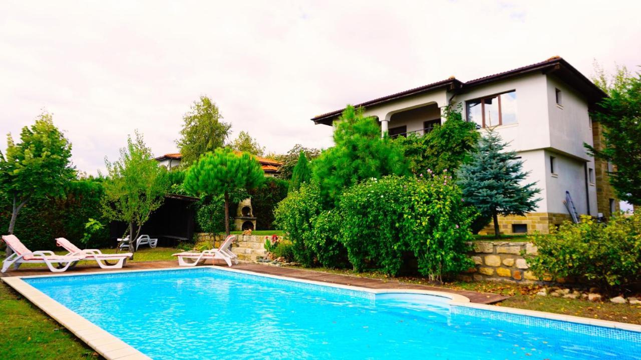Вила Афина - Villa Afina Balčik Exteriér fotografie